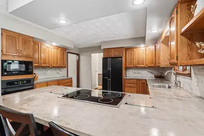 604 Flower Street, Three Rivers, MI 49093 - Photo 5