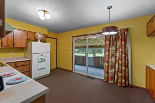 19070 State Line Rd, Edwardsburg, MI 49112 - Photo 3