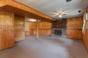 19070 State Line Rd, Edwardsburg, MI 49112 - Photo 5