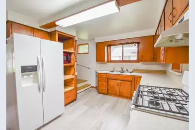 614 Jean Street, Sturgis, MI 49091 - Photo 5