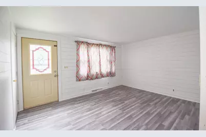 614 Jean Street, Sturgis, MI 49091 - Photo 9