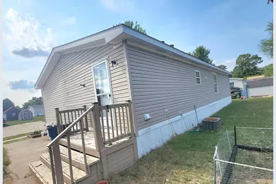 1848 Whisperwood Way E, Muskegon, MI 49442 - Photo 3
