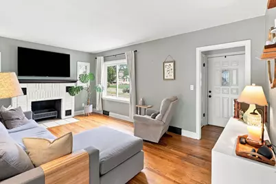 27 N 26th Street N, Battle Creek, MI 49015 - Photo 5