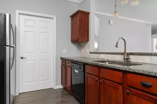 331 Scio Village Ct, Ann Arbor, MI 48103 - Photo 5