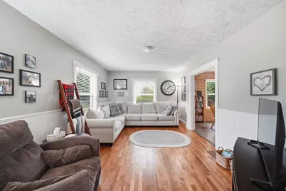 227 N Bowen Street, Jackson, MI 49202 - Photo 9
