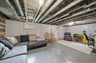 227 N Bowen St, Jackson, MI 49202 - Photo 27