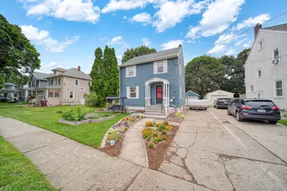 227 N Bowen Street, Jackson, MI 49202 - Photo 5