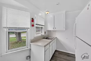 22107 15 Mile Rd, Clinton Twp, MI 48035 - Photo 3