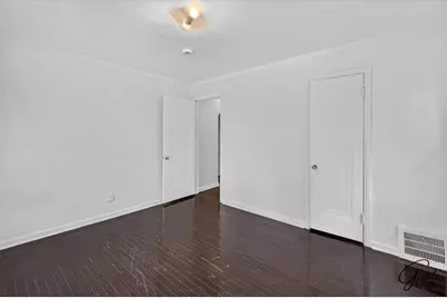 22107 15 Mile Road, Clinton Twp, MI 48035 - Photo 9