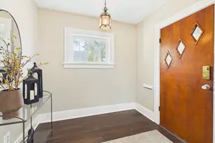410 Adams Ave, Muskegon, MI 49442 - Photo 3