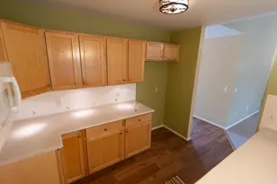 9084 Colony Park Dr, Ypsilanti, MI 48197 - Photo 13