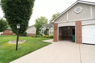 9084 Colony Park Dr, Ypsilanti, MI 48197 - Photo 5