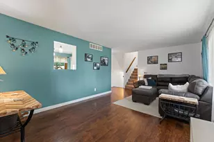 69601 Christiann Creek Dr, Edwardsburg, MI 49112 - Photo 5