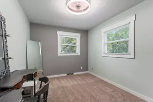 69601 Christiann Creek Dr, Edwardsburg, MI 49112 - Photo 21