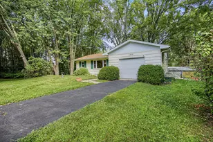 1940 Maple Grove Rd, Jackson, MI 49201 - Photo 3