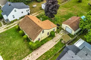 348 Ridgewood St SE, Grand Rapids, MI 49548 - Photo 7