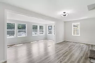 519 Superior St, Niles, MI 49120 - Photo 5