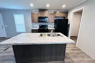 59733 Decatur Rd, Cassopolis, MI 49031 - Photo 3