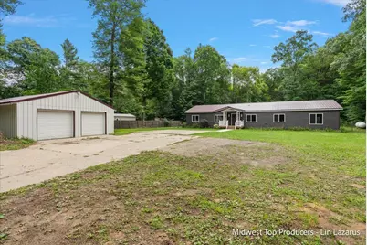 8270 Bradley Road, Belding, MI 48809 - Photo 5