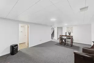 10020 Liszt St, Portage, MI 49024 - Photo 23
