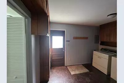 27041 Brettonwoods Street, Madison Heights, MI 48071 - Photo 17