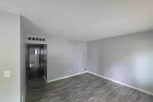 27041 Brettonwoods St, Madison Heights, MI 48071 - Photo 11