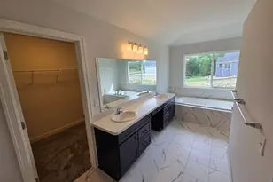 11765 Hillside Dr, Dexter, MI 48130 - Photo 9
