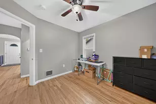 230 Dick Ave, Pontiac, MI 48341 - Photo 17