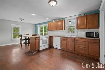 2016 E Croton Drive, Newaygo, MI 49337 - Photo 3