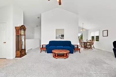 2700 Cape Coral Drive SW, Wyoming, MI 49418 - Photo 5