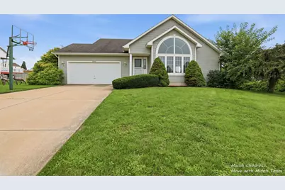 2700 Cape Coral Drive SW, Wyoming, MI 49418 - Photo 1
