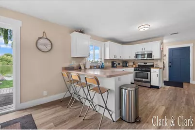 13300 W Stanton Road, Trufant, MI 49347 - Photo 5