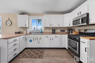 13300 W Stanton Rd, Trufant, MI 49347 - Photo 3