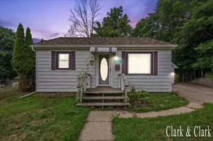 507 Quarterline St, Portland, MI 48875 - Photo 13