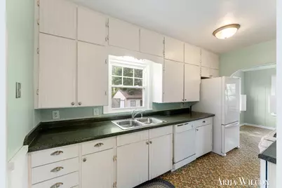 3050 Highgate Avenue SW, Wyoming, MI 49509 - Photo 3