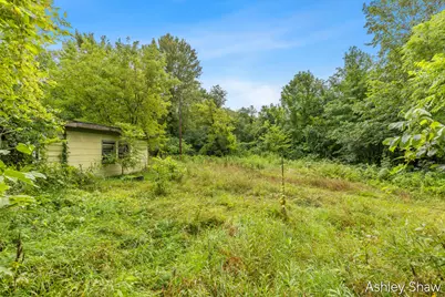 1099 Lincoln Road, Allegan, MI 49010 - Photo 9