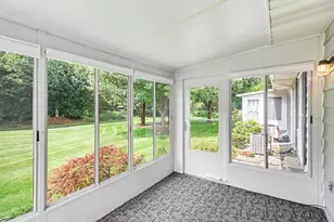 4950 Weston Ave, Kalamazoo, MI 49006 - Photo 9