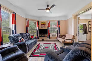 312 Capital Ave NE, Battle Creek, MI 49017 - Photo 9