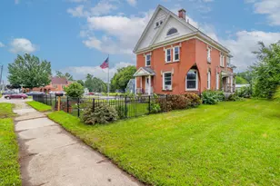 312 Capital Ave NE, Battle Creek, MI 49017 - Photo 3