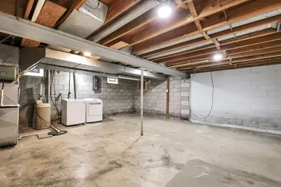 309 Elmwood Road, Lansing, MI 48917 - Photo 31