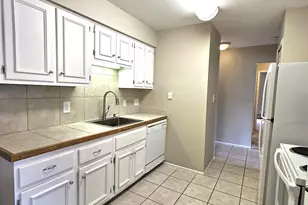 739 W Maple Rd, Clawson, MI 48017 - Photo 7