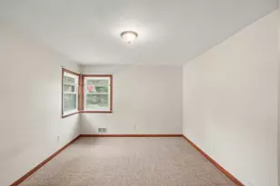 1632 Chapel St SW, Wyoming, MI 49519 - Photo 15
