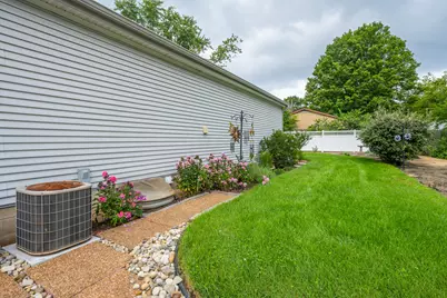 2199 Broadway, Benton Harbor, MI 49022 - Photo 29