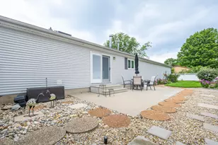 2199 Broadway, Benton Harbor, MI 49022 - Photo 27