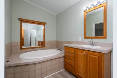 2199 Broadway, Benton Harbor, MI 49022 - Photo 23