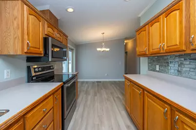2199 Broadway, Benton Harbor, MI 49022 - Photo 13