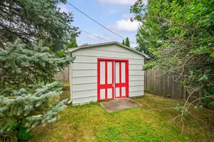 1209 Napier Ave, Saint Joseph, MI 49085 - Photo 41