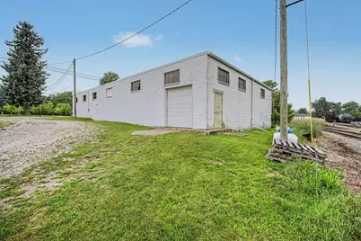 37 W Carleton Road, Hillsdale, MI 49242 - Photo 5