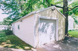 307 Railroad St, Leslie, MI 49251 - Photo 5