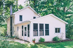307 Railroad St, Leslie, MI 49251 - Photo 3